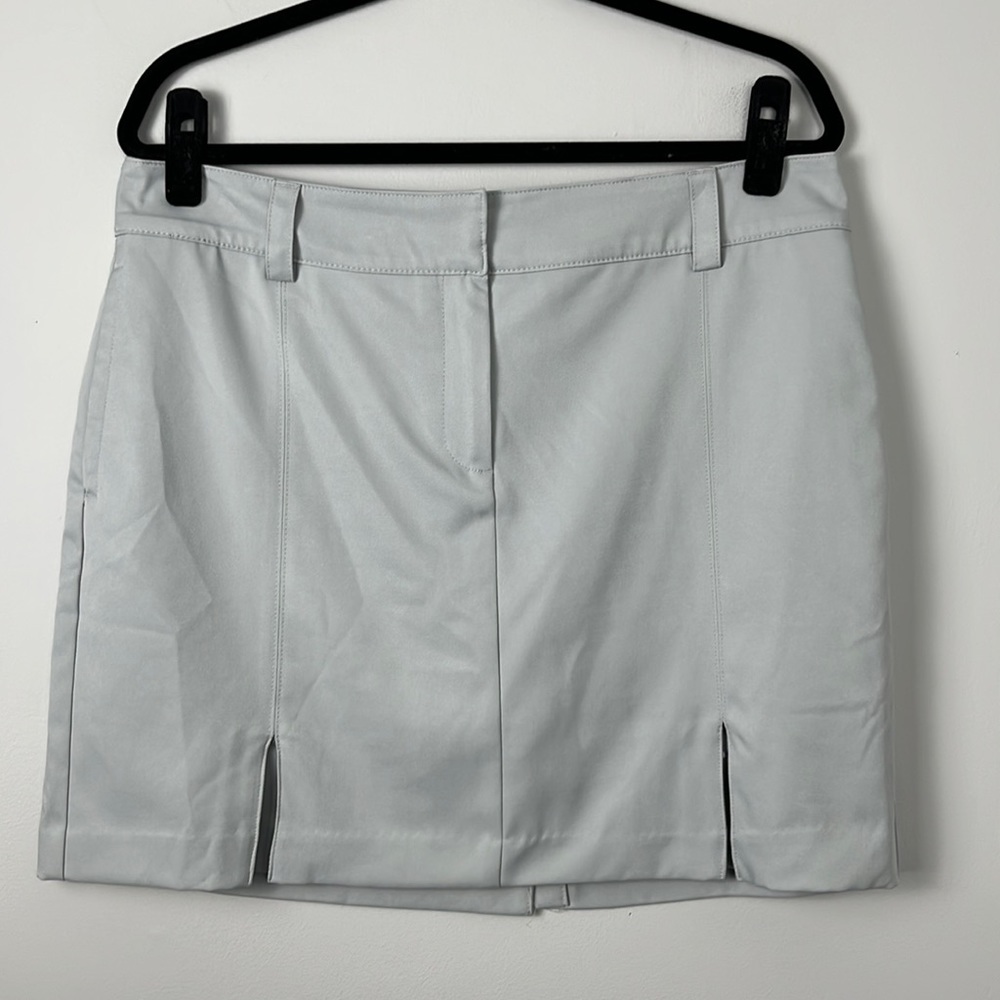IZOD GOLF SKORT size 12